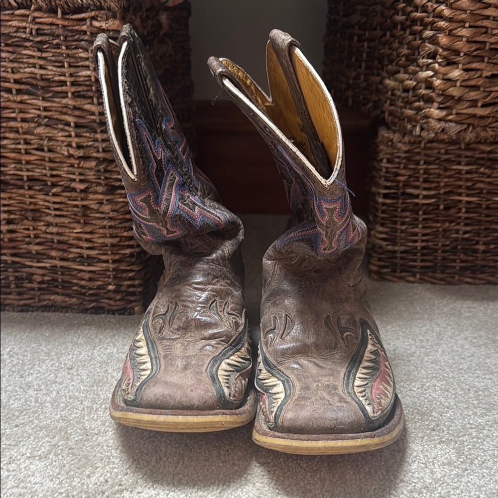 Tin Haul Women's Western Boots - Brown and Pink